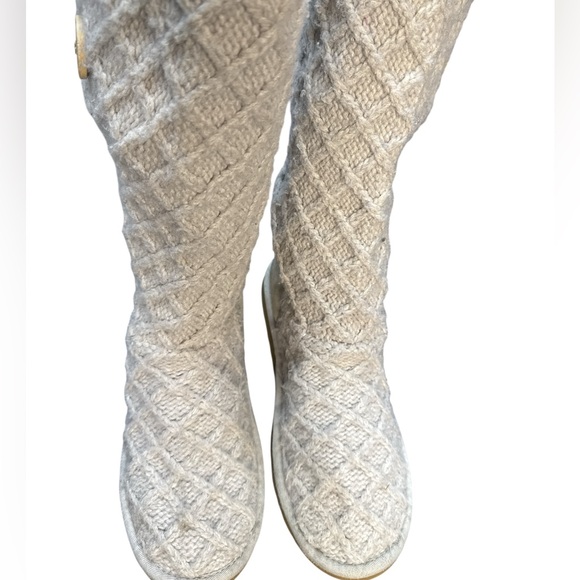 UGG Women's Lattice Cardy Knit Sweater Boots Beige Size 7 - Picture 5 of 14